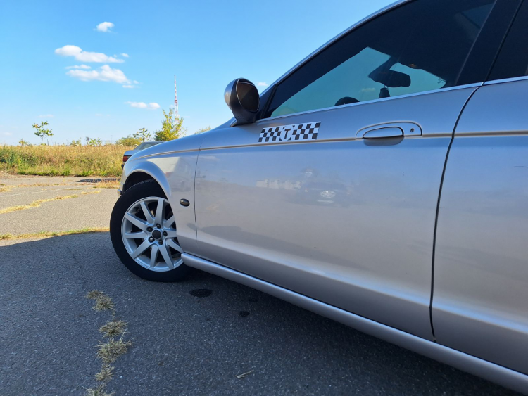 ШАШКА ТАКСІ (БІЛА) МАГНІТНА НА АВТО 1 ШТ 70мм/300мм ЗЙОМНА