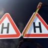 НАБІР ЗНАКІВ ДЛЯ НАВЧАЛЬНОГО АВТО 2 ШТ 2 МАЛЕНЬКИХ ТРИКУТНИКА + "Н" НА ДАХ  МАГНІТНІ